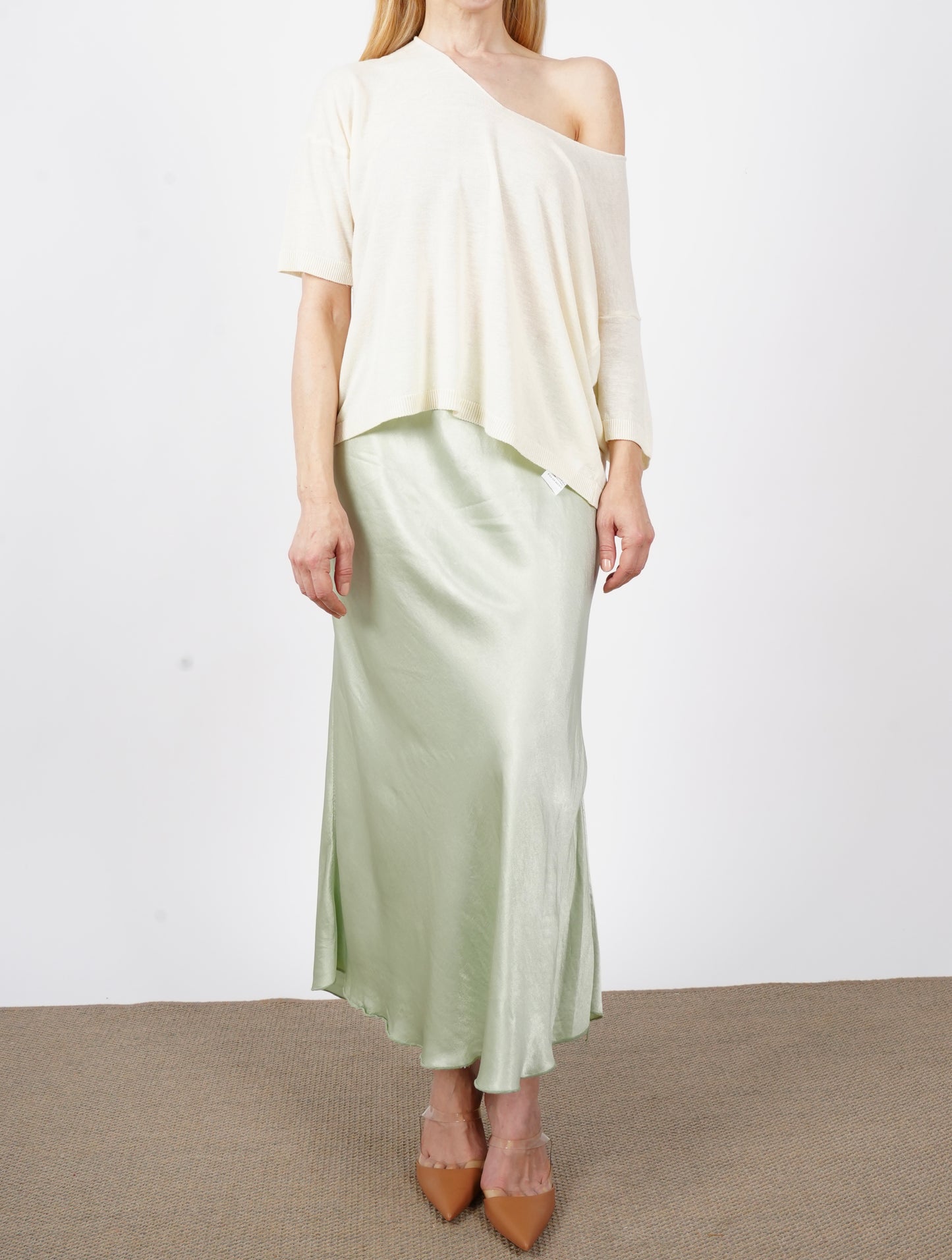 Viscose satin skirt